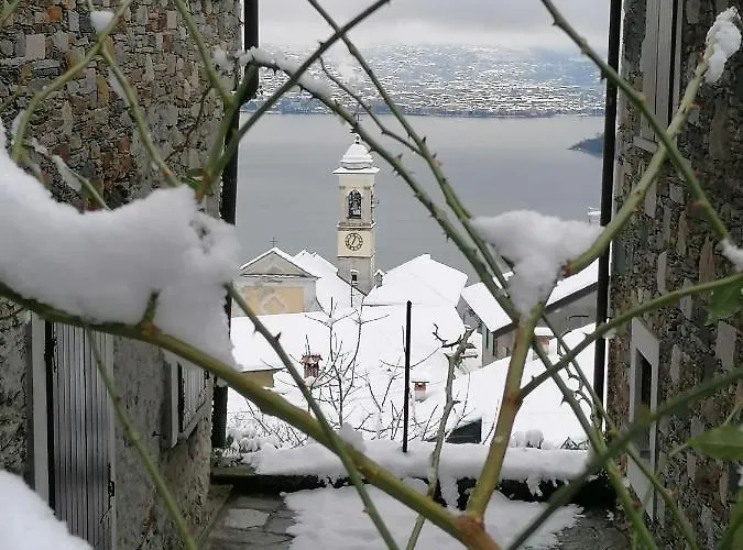 拉卡斯塔酒店 公寓 *